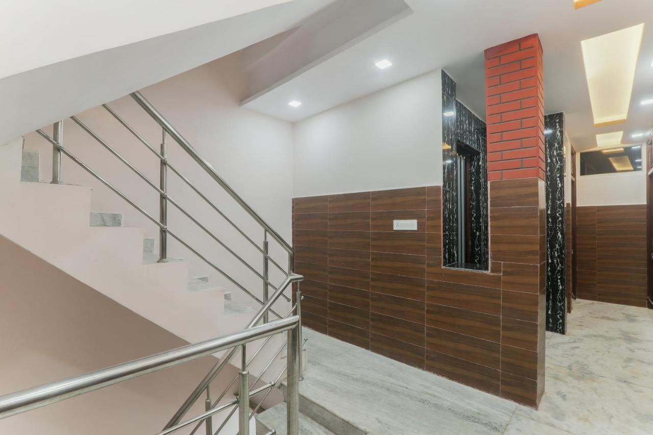 Oyo Tripureswari Guest House Puri Ngoại thất bức ảnh