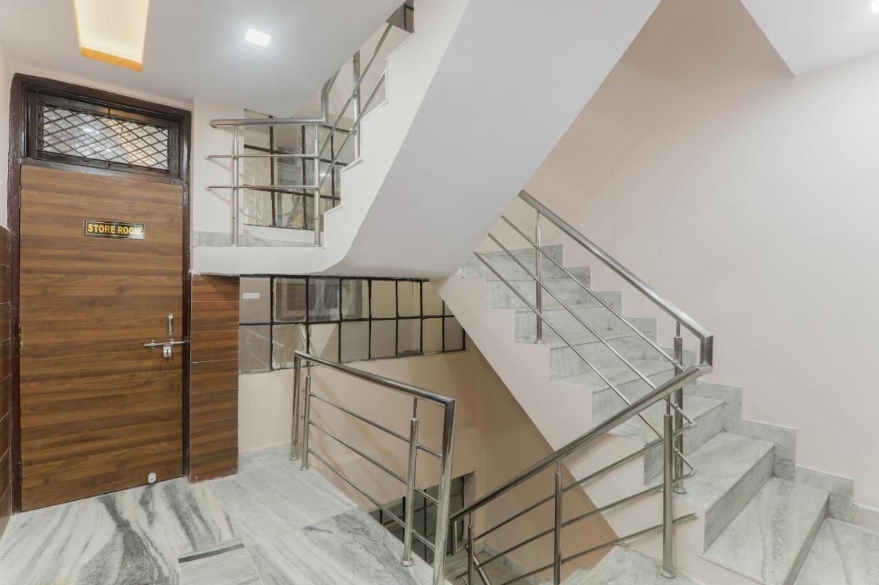 Oyo Tripureswari Guest House Puri Ngoại thất bức ảnh